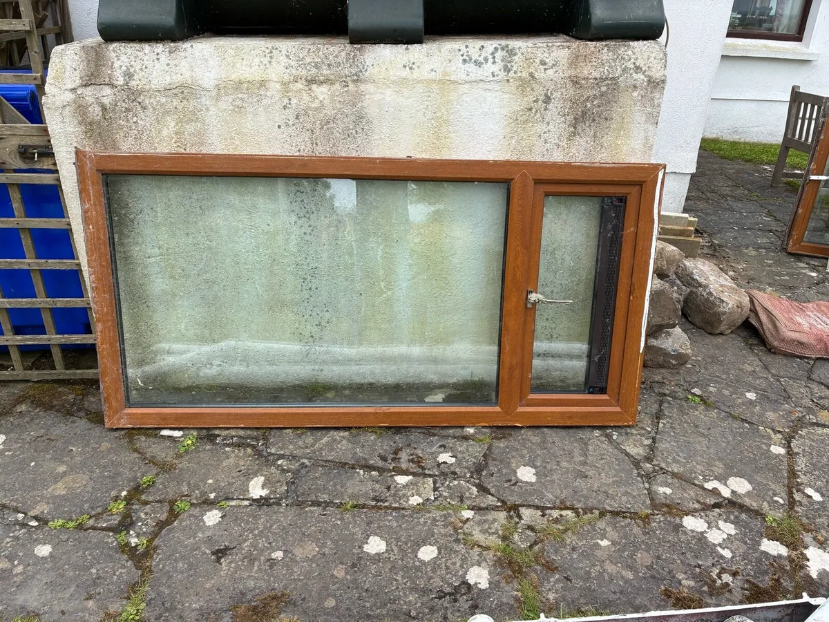Free Double doors and 3 windows. Double glazed. - Image 3