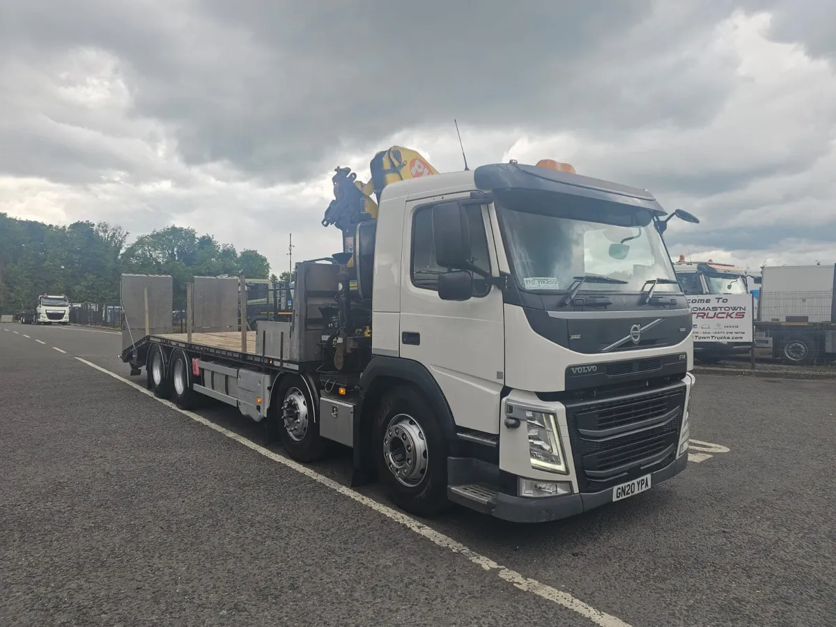 2020 Volvo FM430 8X4 27ft Beavertail/ Flat - Image 1