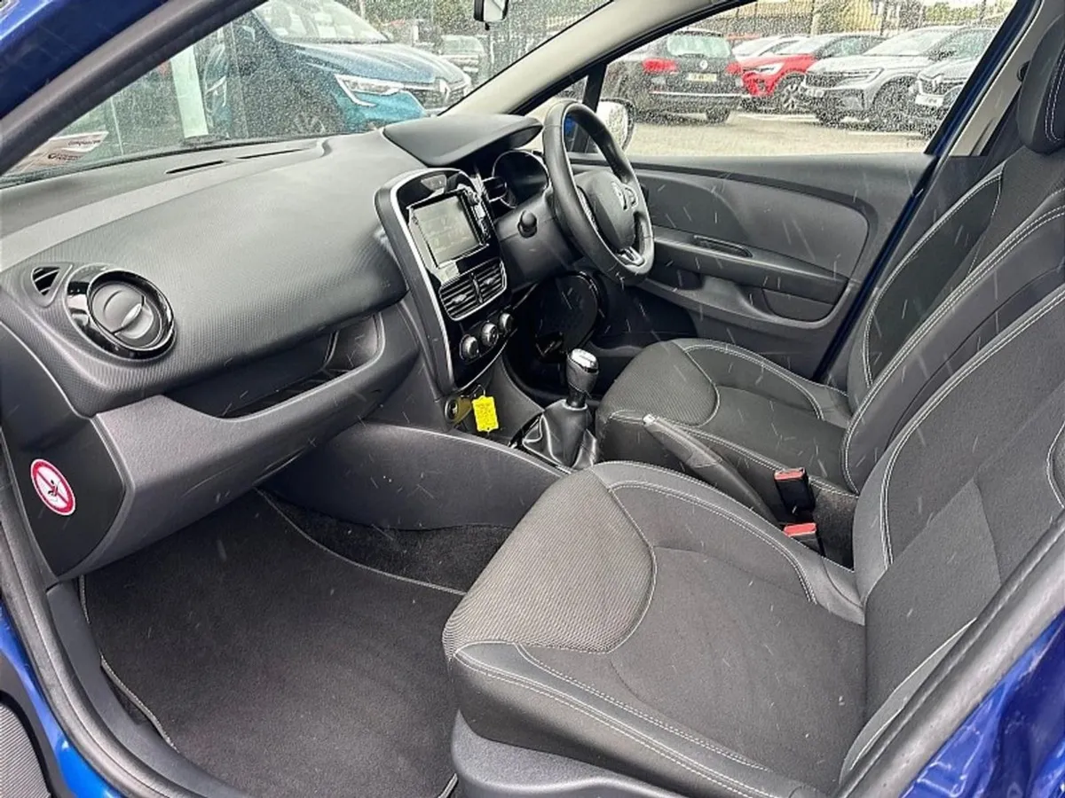 Renault Clio TCE Hi/spec Clio (david 085 8005512) - Image 3