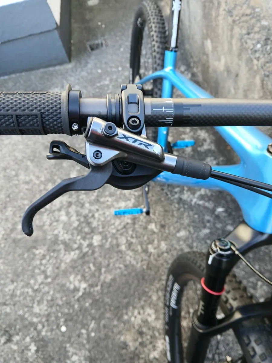 Mountain bike - Image 4