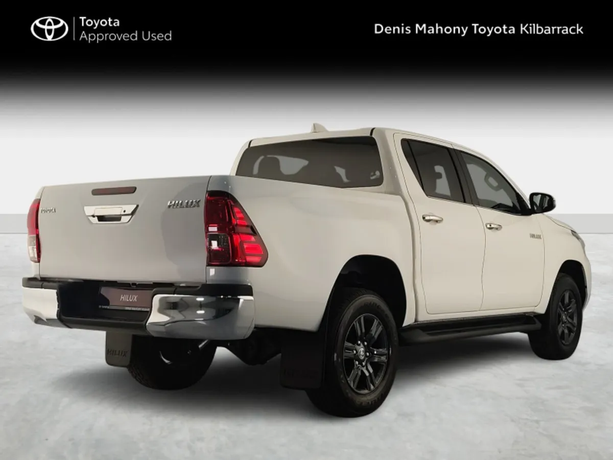 Toyota Hilux Brand new 252 HILUX 2.8 SR5 DOUBLE CA - Image 2