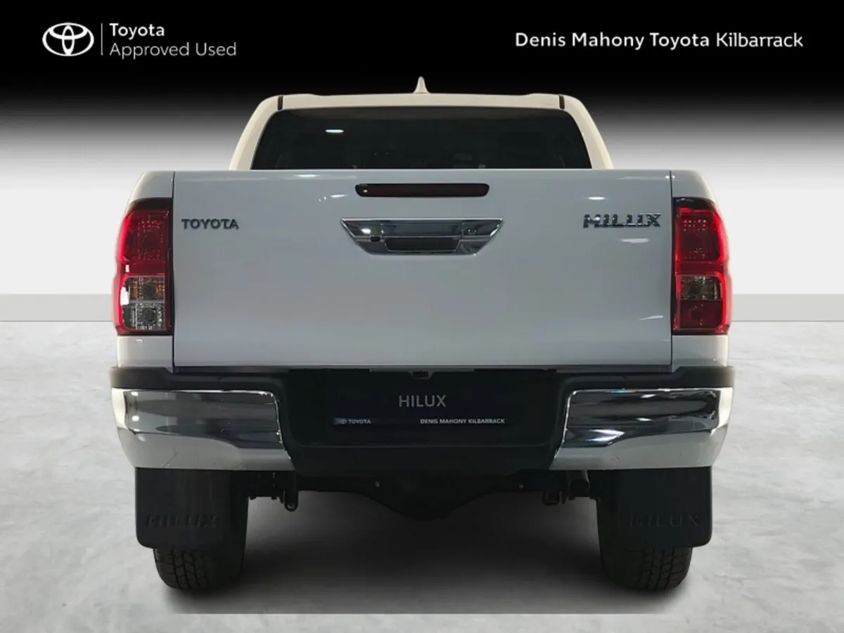 Toyota Hilux HILUX 2.8 SR5 DOUBLE CAB PRICE Ex VAT - Image 4