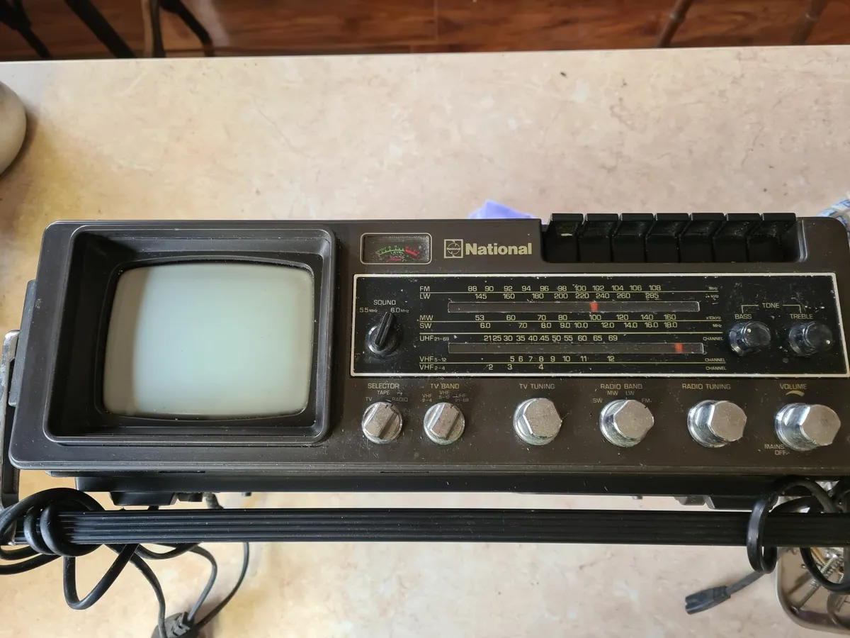 TV and radio cassette player - Image 1