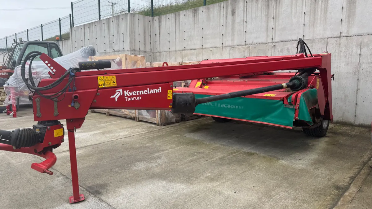KVERNELAND MOWER 4332 - Image 1
