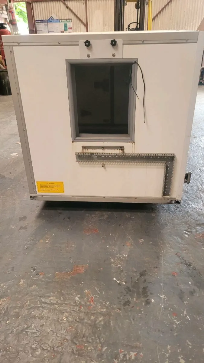 Refrigerated box - Image 2