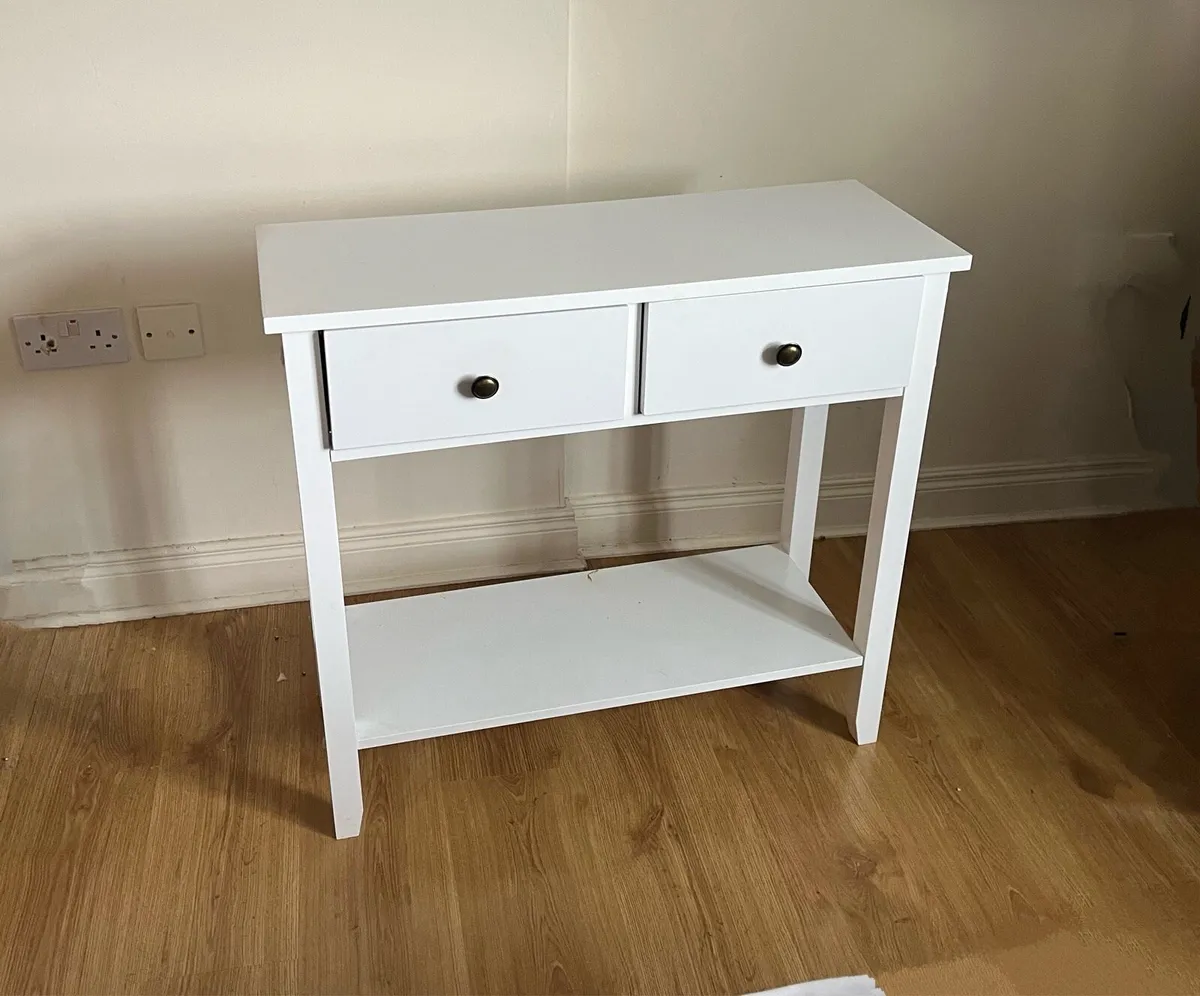 For sale Elegant white Console table - Image 1