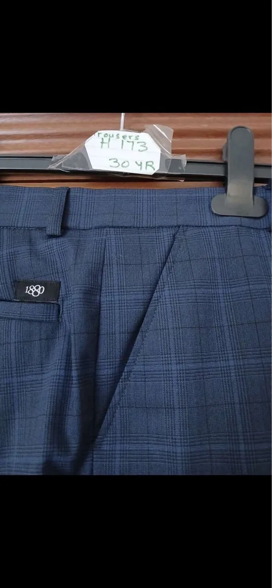 Men’s checkered suit - Image 4