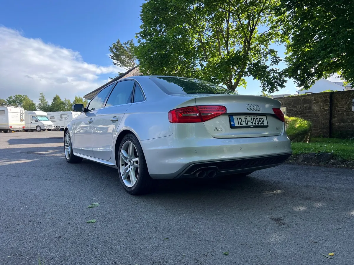 WERY CLEAN AUDI A4 2.0TDI S-LINE 2012 - Image 4