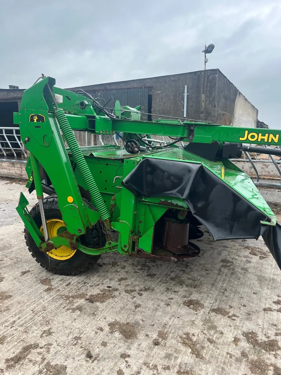 John Deere 1365 Mower - Image 2