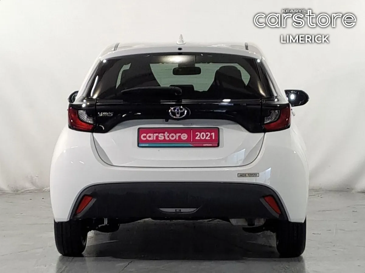 Toyota Yaris 1.0 PET Auto 5DR - Image 4