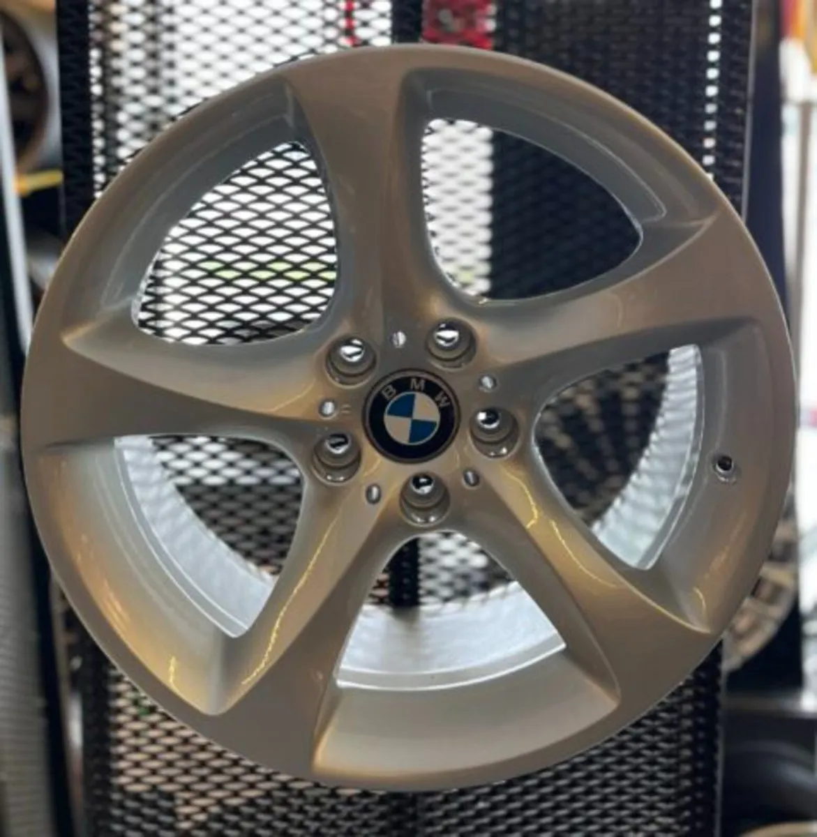 BMW 3 SERIES 19 INCH ALLOY WHEELS