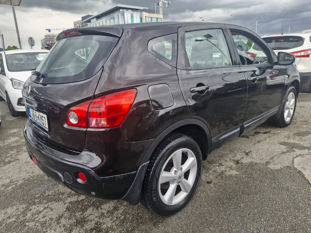 Nissan Qashqai 2008 - Image 4