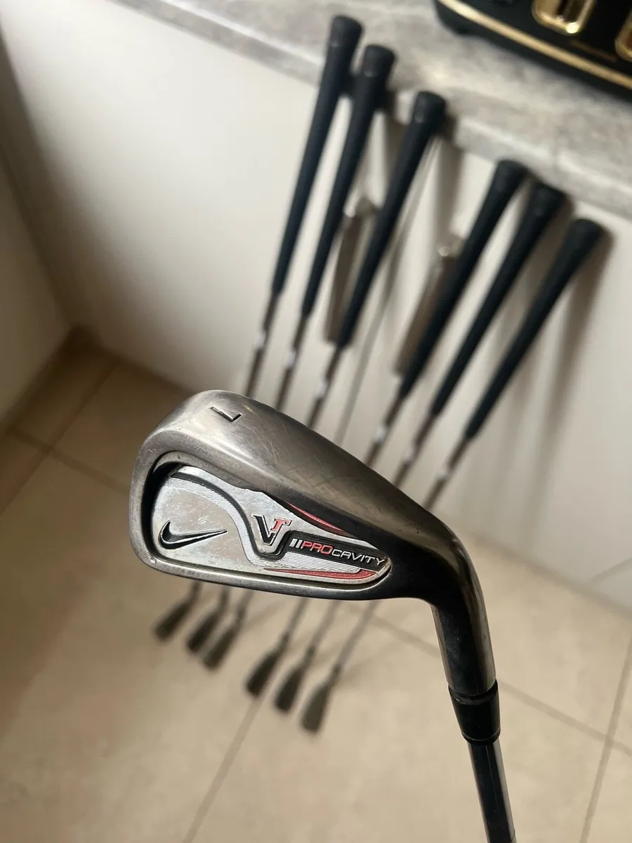 Nike VR Pro Cavity Golf Irons (PW to 4 iron) - Image 2