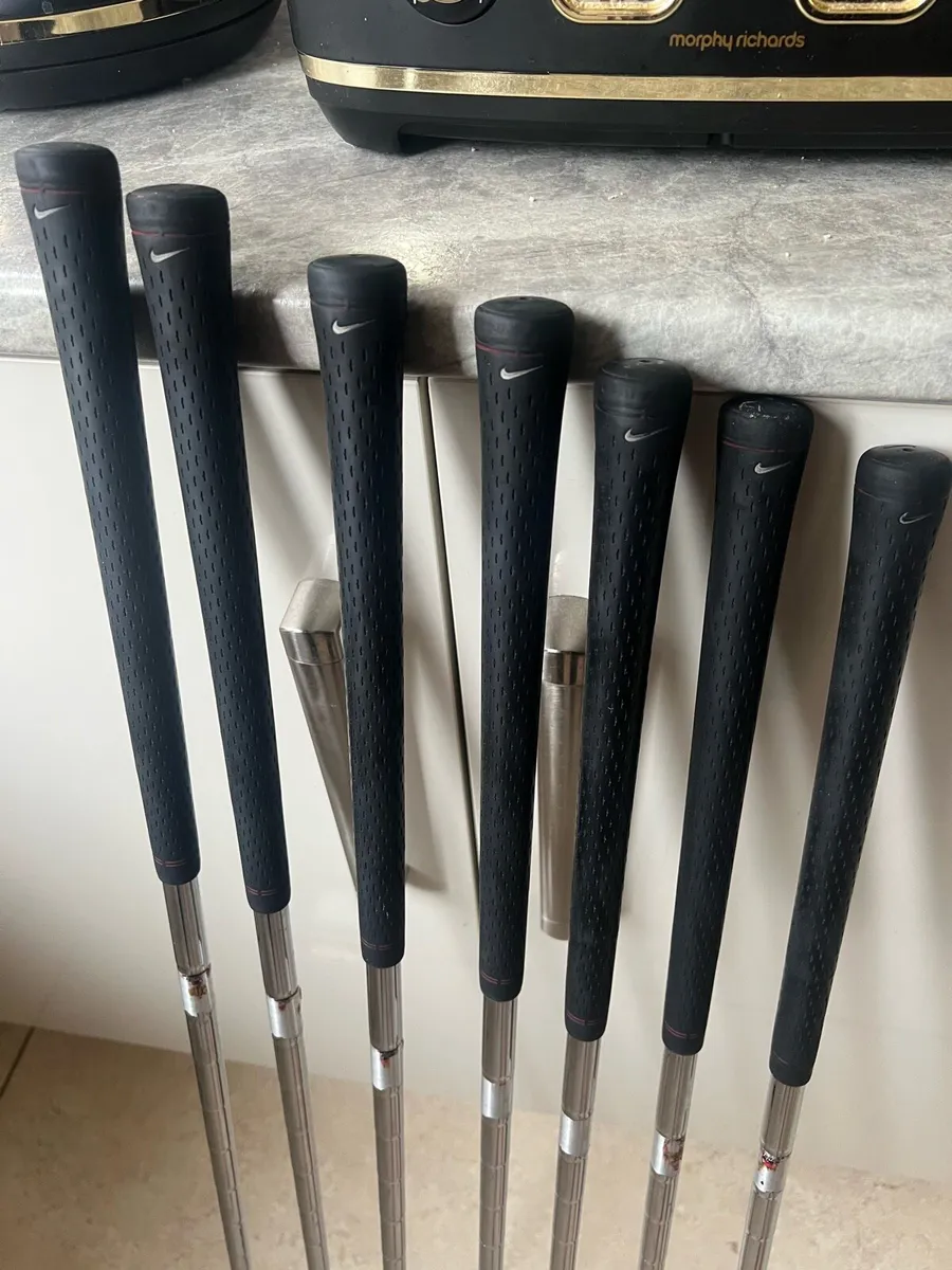 Nike VR Pro Cavity Golf Irons (PW to 4 iron) - Image 3