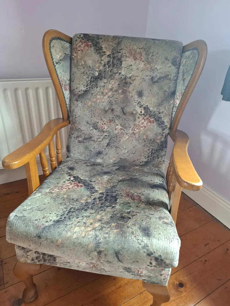 arm chairs - Image 1
