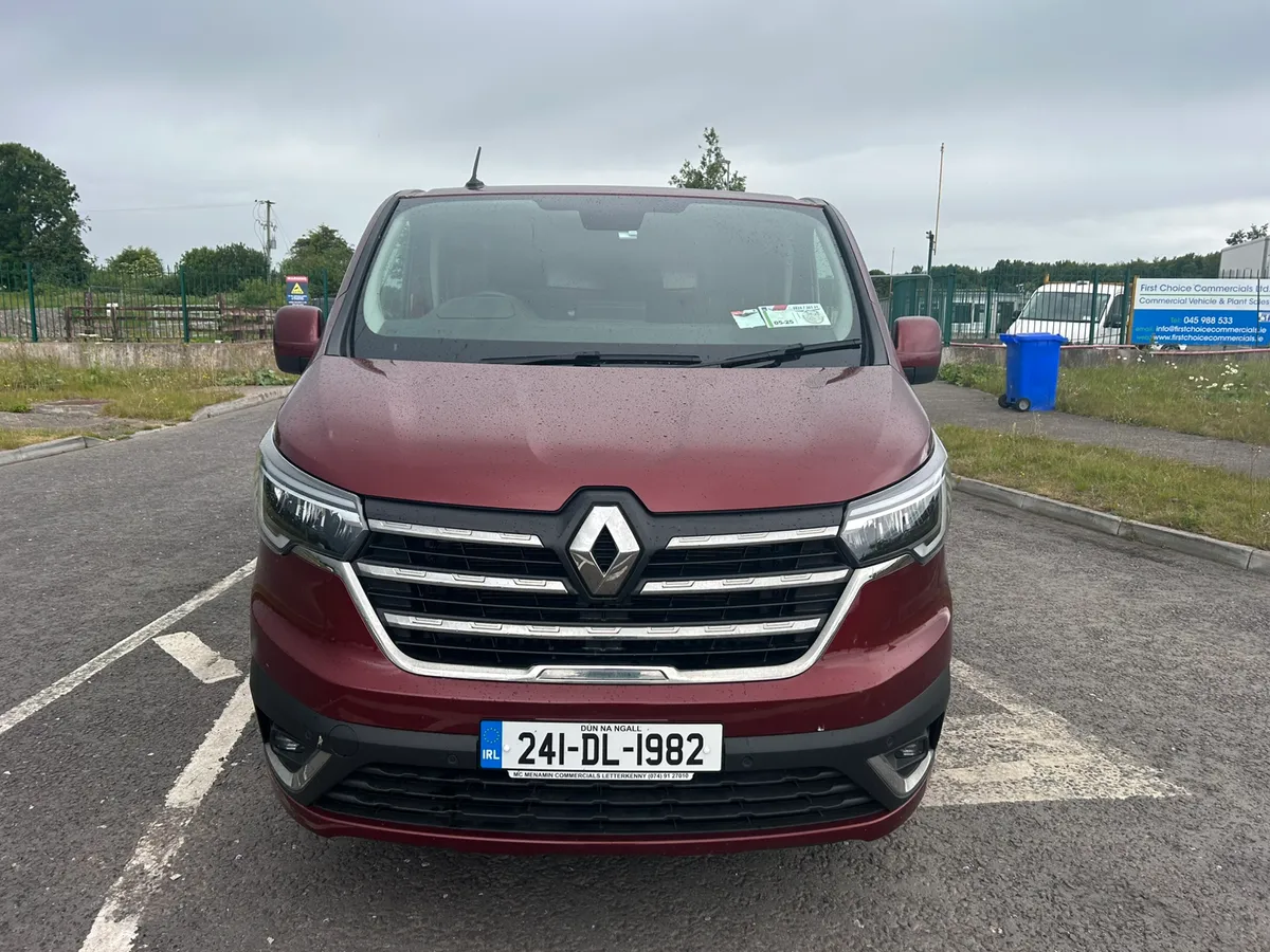 2024 Renault Trafic - Image 2