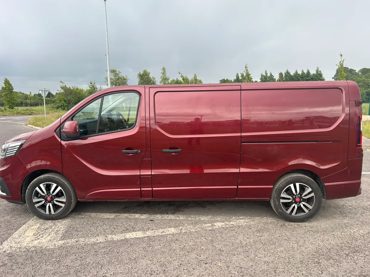 2024 Renault Trafic - Image 4