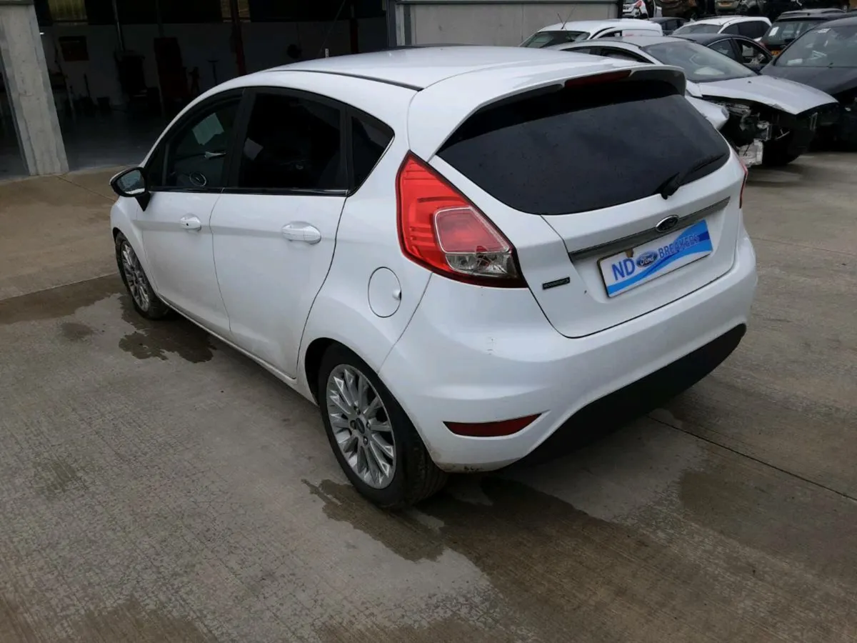 2013 ford fiesta for breaking - Image 3