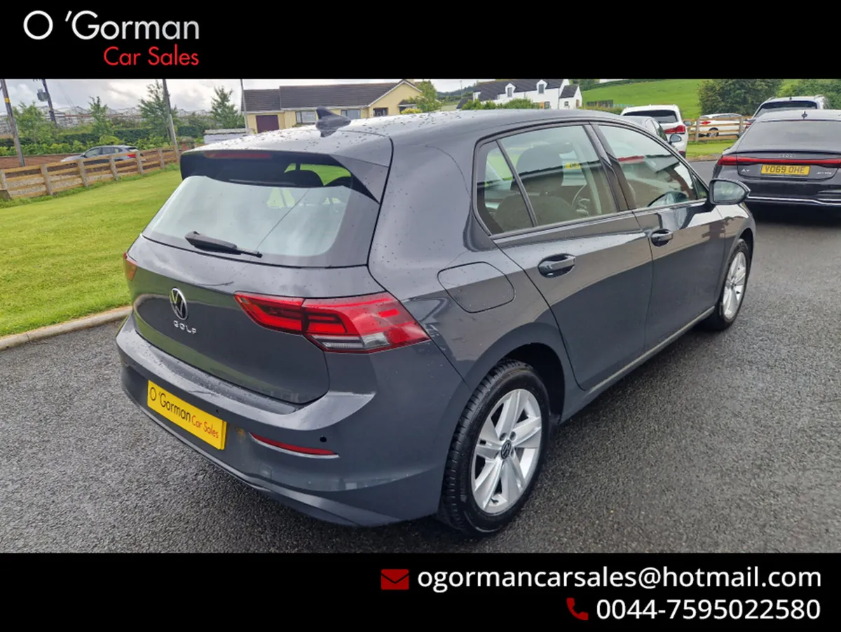 Volkswagen Golf 2.0 LIFE TDI HIGH SPEC - Image 2