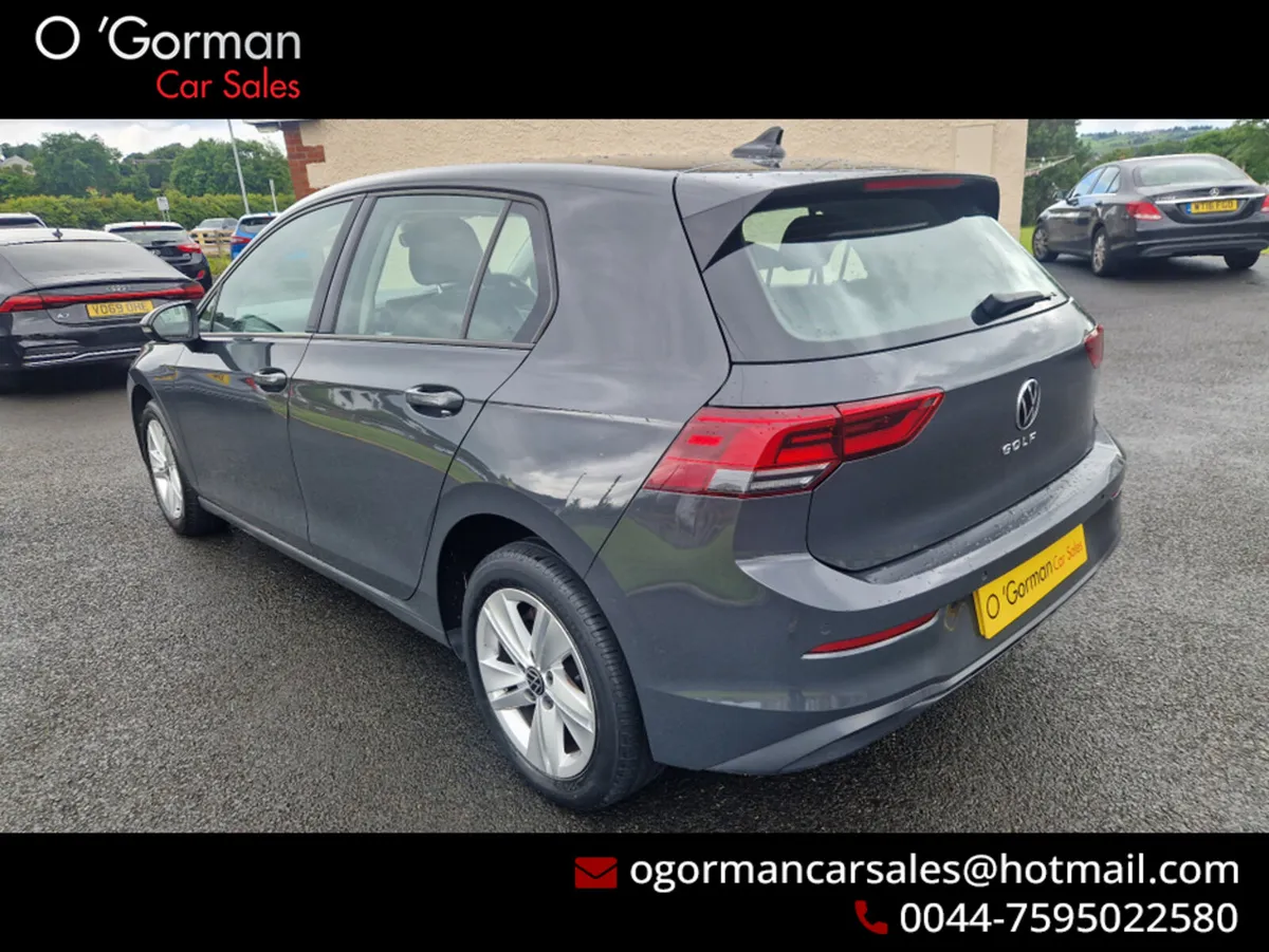 Volkswagen Golf 2.0 LIFE TDI HIGH SPEC - Image 4