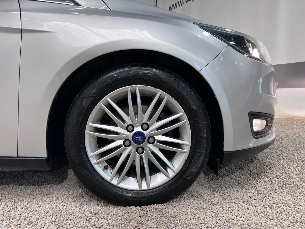 ⭐️2017 (172) Ford Focus 1.5TDCI ZETEC EDITION Spor - Image 4