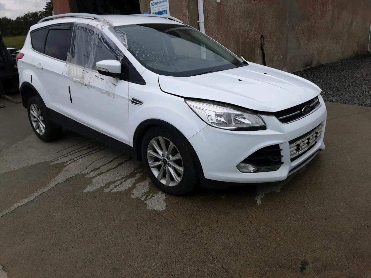 2016 ford  kuga for breaking - Image 1