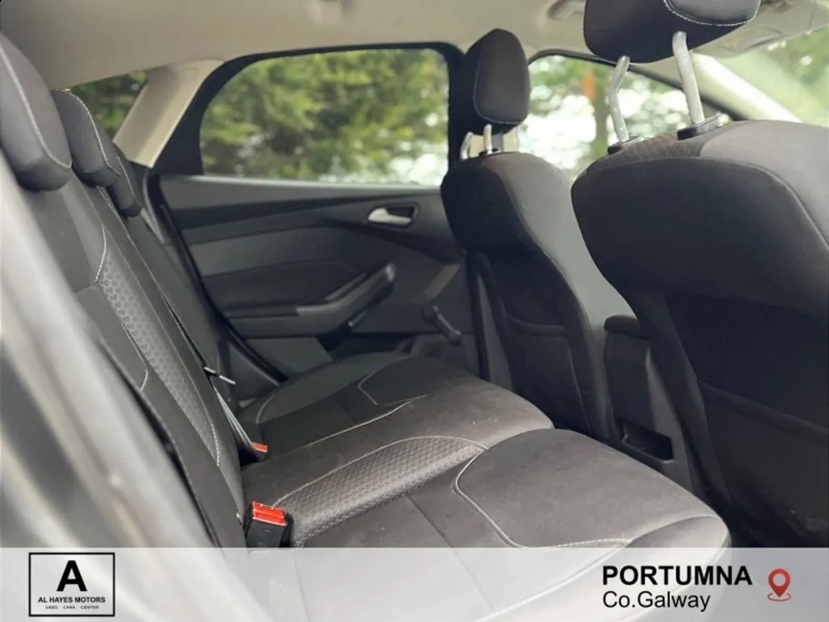 Ford Focus Zetec 1.5 Tdci 120PS  flash Sale - Image 4