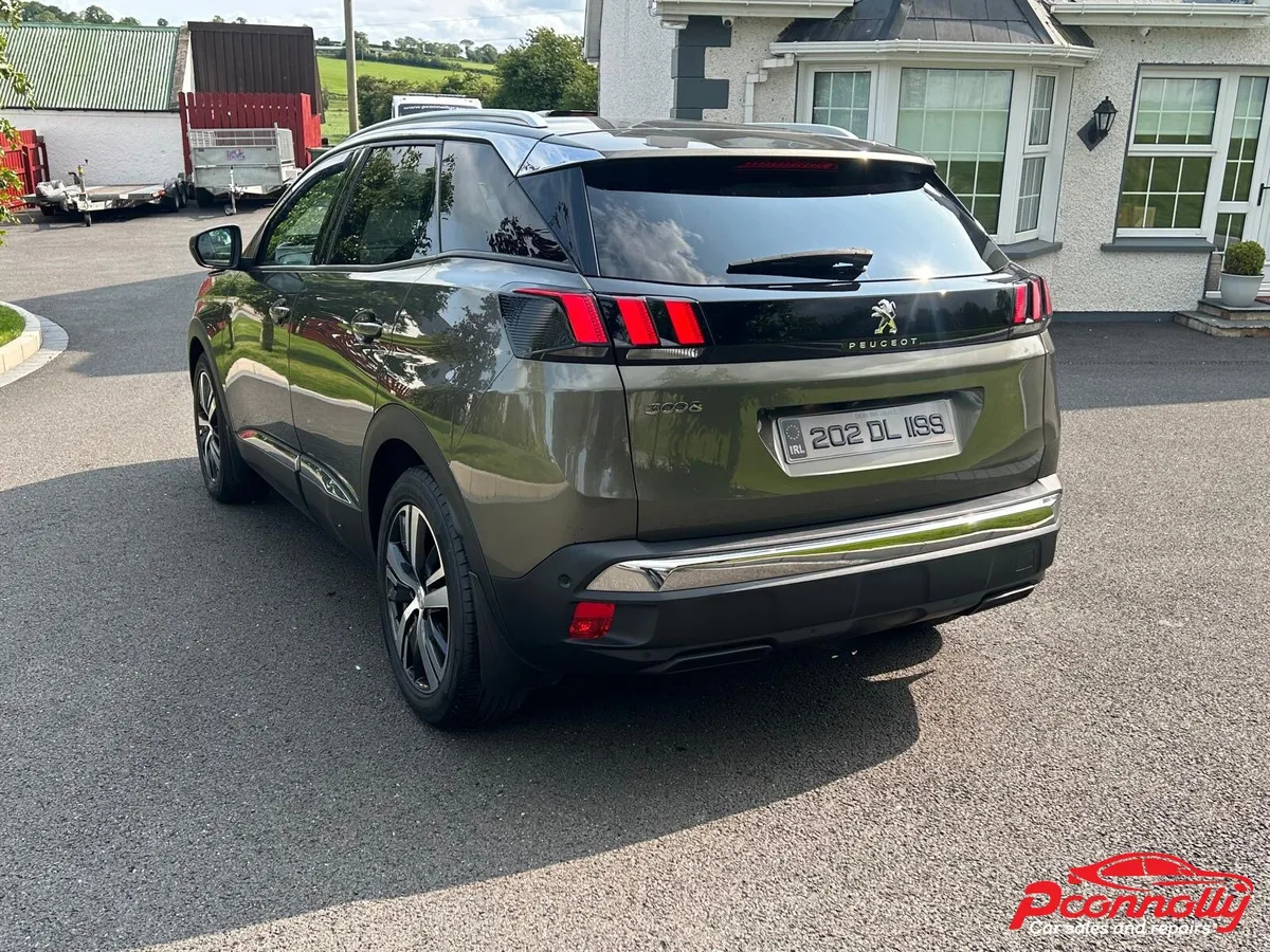 2020 Peugeot 3008 Allure Premium - Image 3