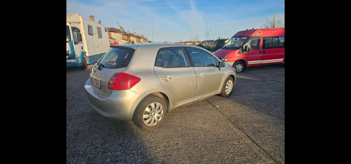 Auris with apple car play - Image 1