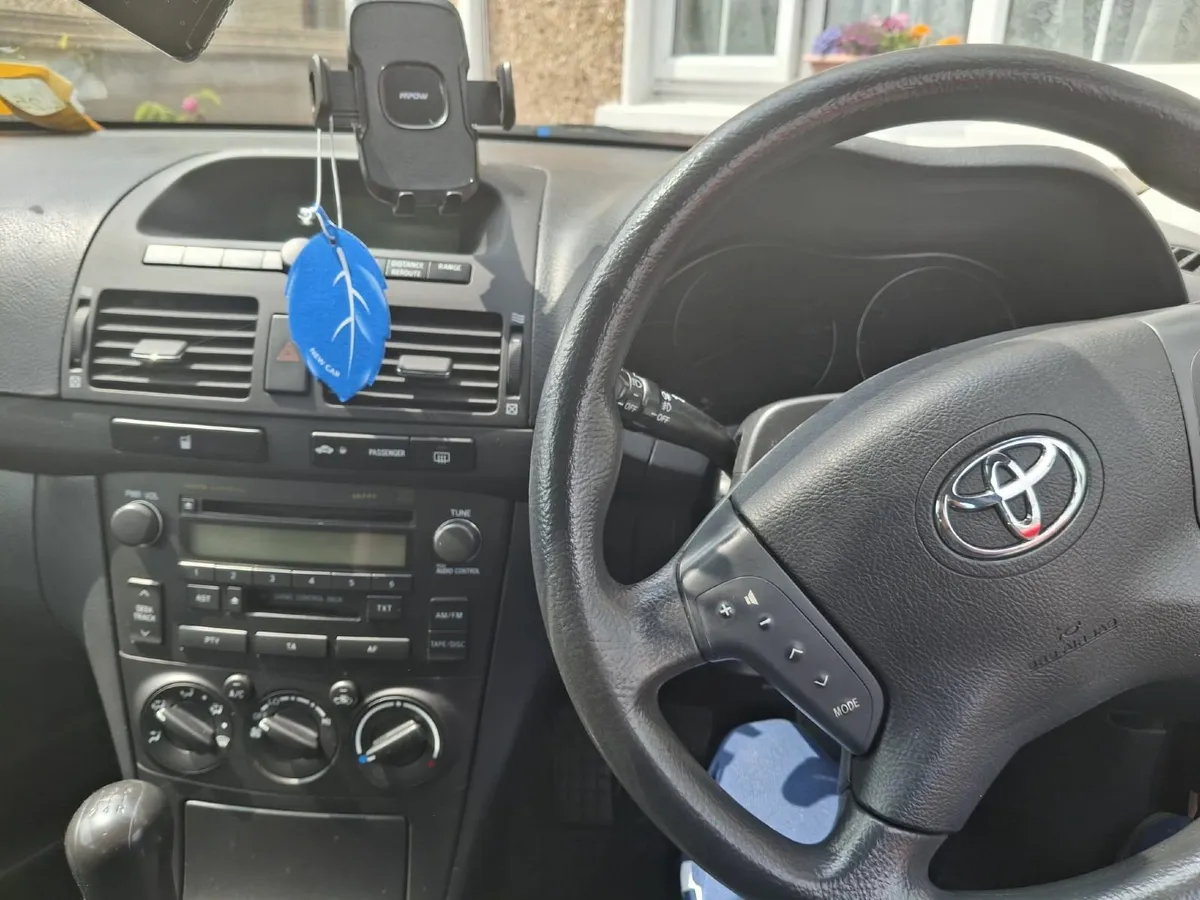 Toyota Avensis 2005 - Image 3
