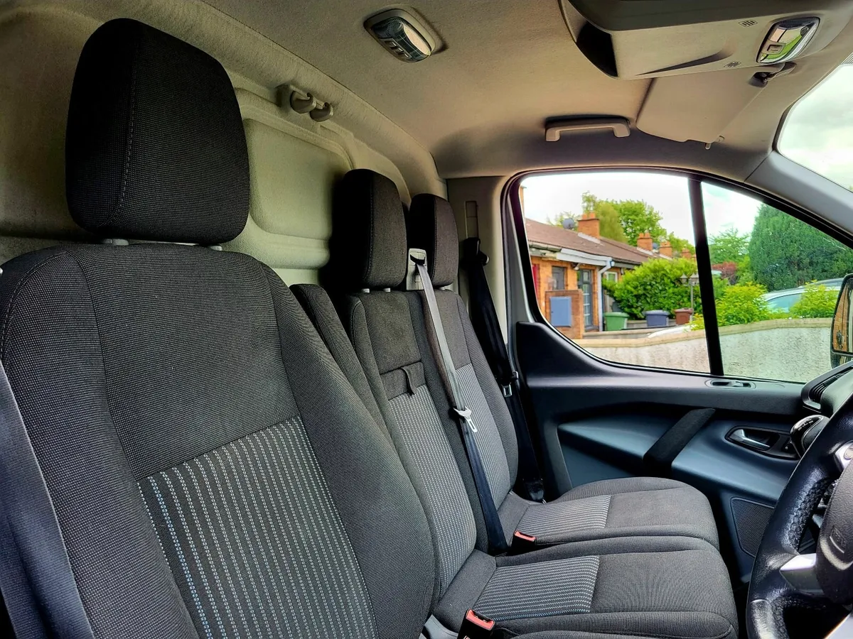Ford Transit Custom 2015 - Image 4
