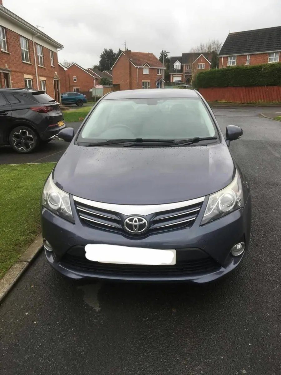 Toyota Avensis 2014 - Image 3