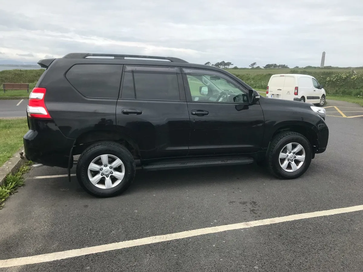 Toyota Landcruiser 3.0 - Image 1