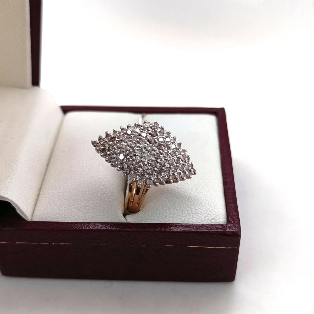 Diamond Cluster , Cocktail Ring , 9k Yellow Gold - Image 3