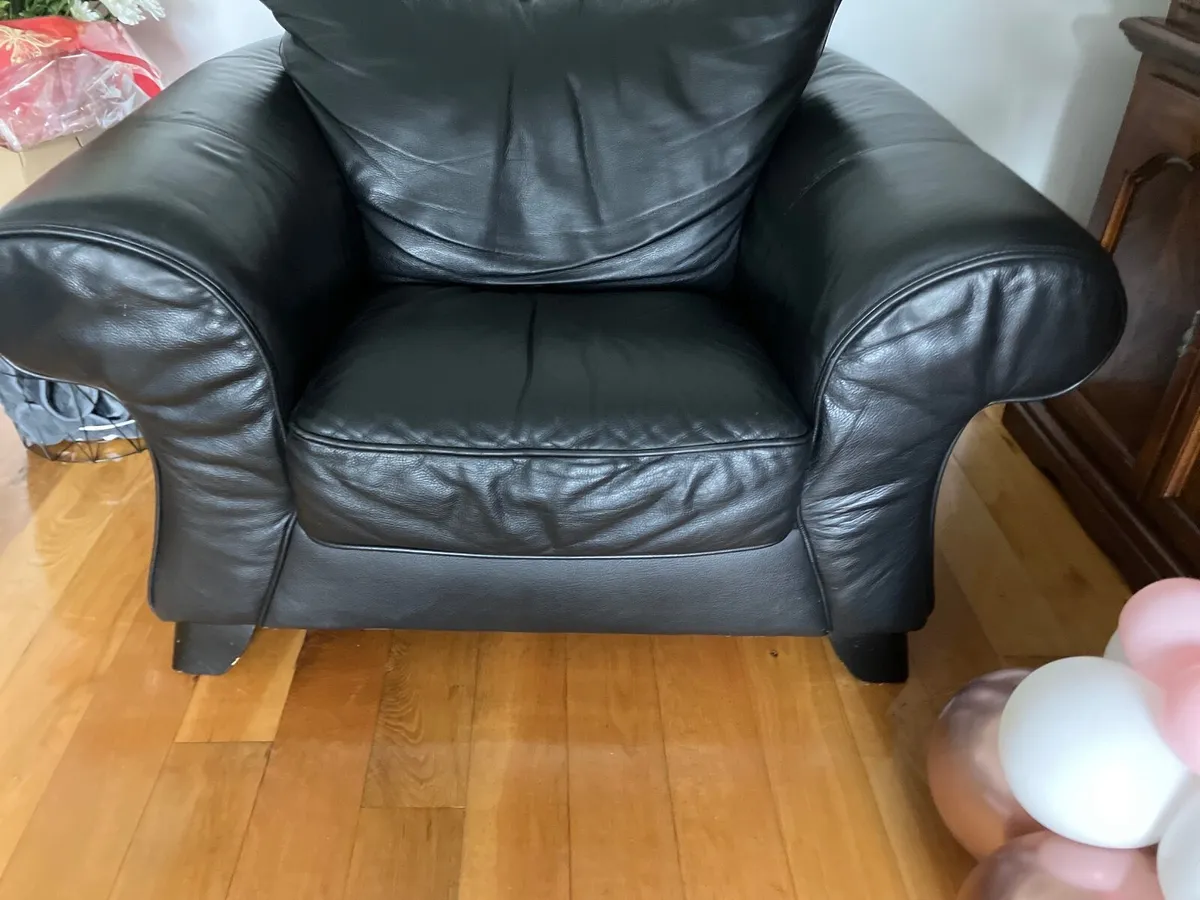 Suite - Image 2