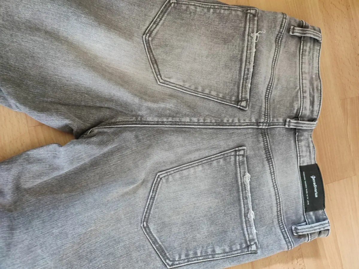 jeans - never worn - Image 3