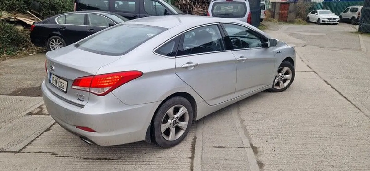 2012 Hyundai I40 - Image 2