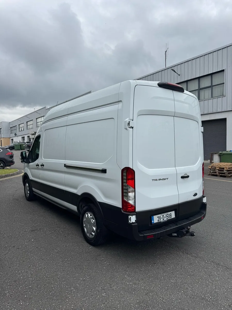 211 Ford Transit - Image 3