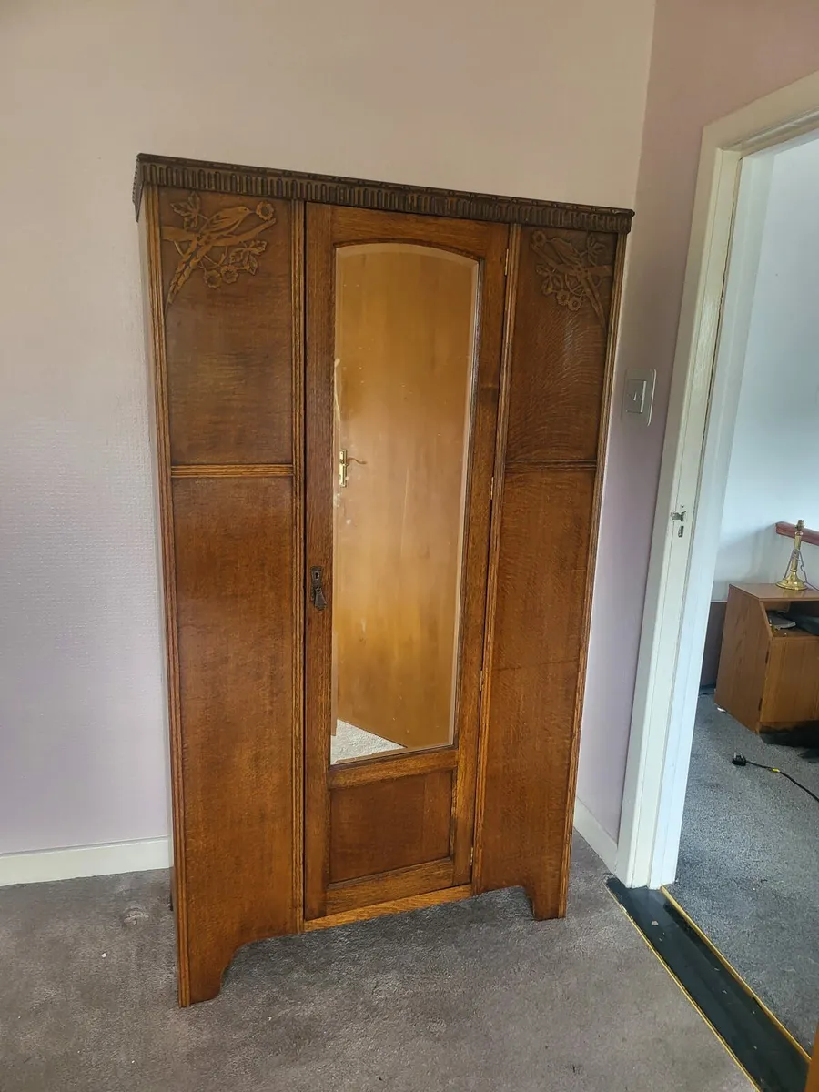 Vintage wardrobe (DELIVERY) - Image 1