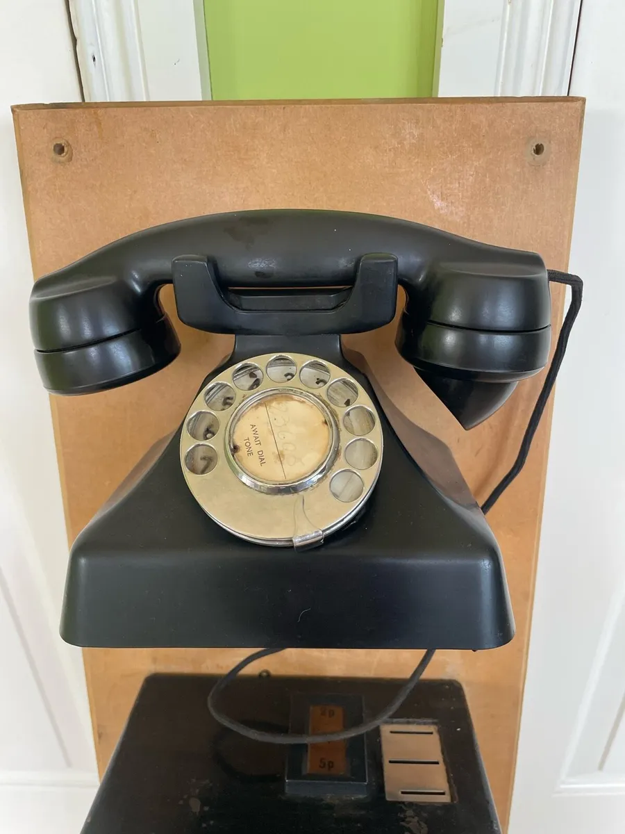 Art Deco pay phone AB box - Image 4
