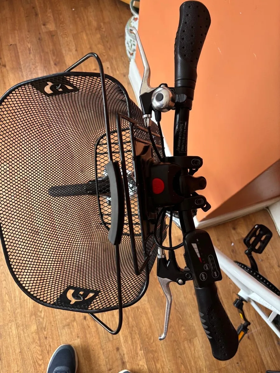Ladies electric bike - Image 3