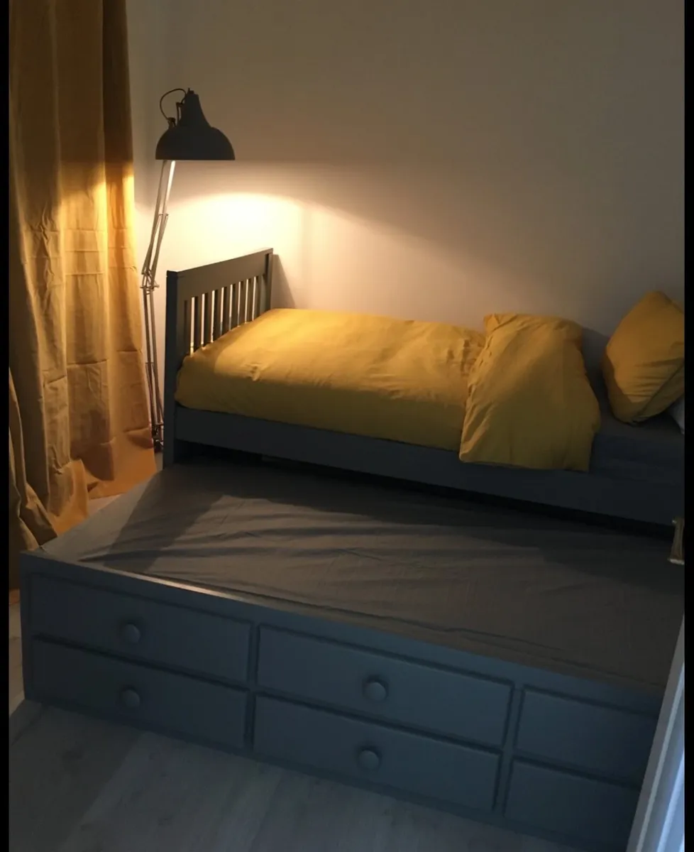 Bed / trundle bed - Image 2