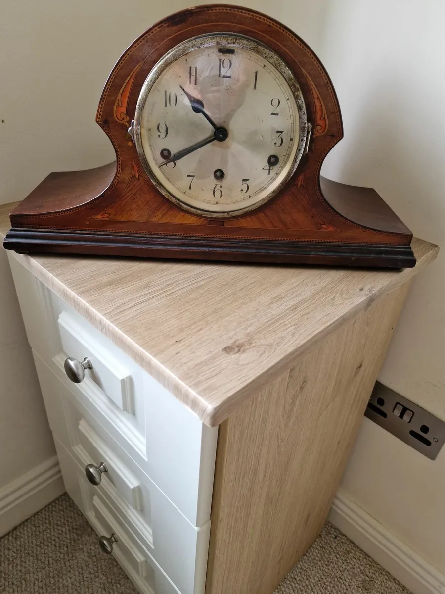 Antique mantel clock