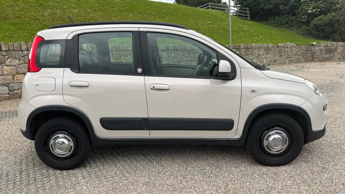 2016 Fiat Panda 875cc 4x4**NCT 02/27**Tax 02/26 - Image 2