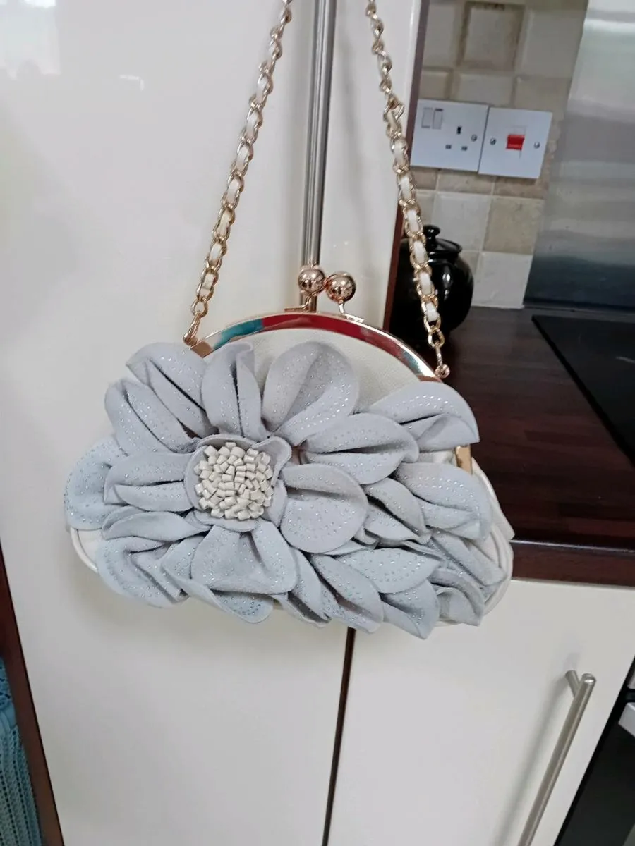 LADIES HAND BAGS - Image 2