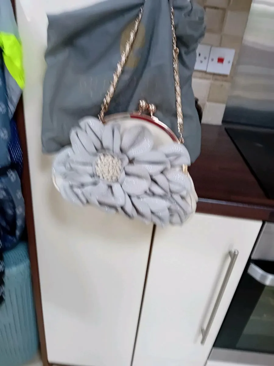 LADIES HAND BAGS - Image 3