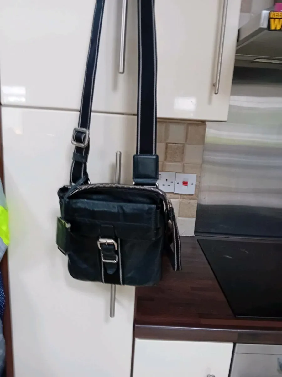 LADIES HAND BAGS - Image 4