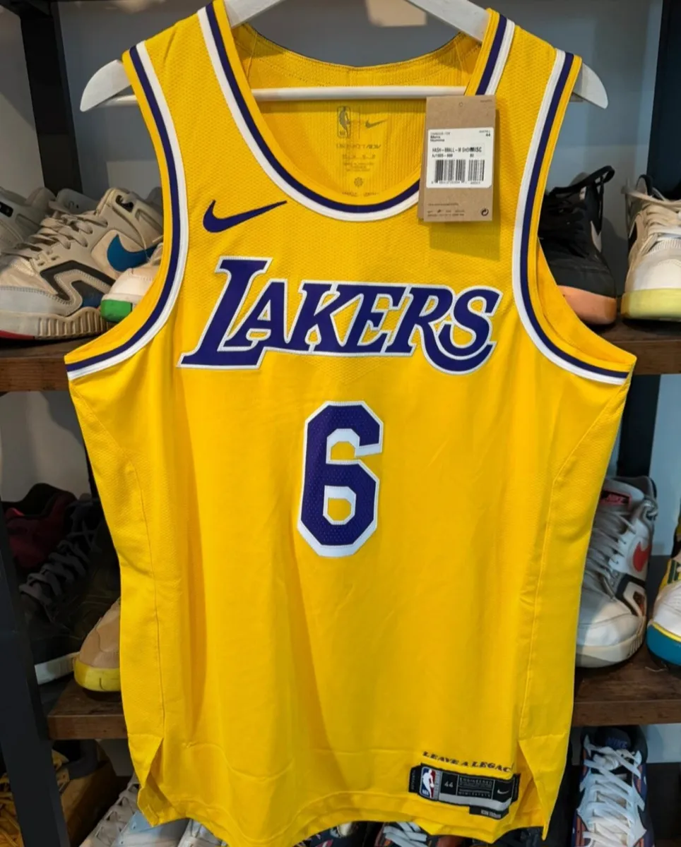 LA Lakers Lebron James 6 Jersey - Image 2