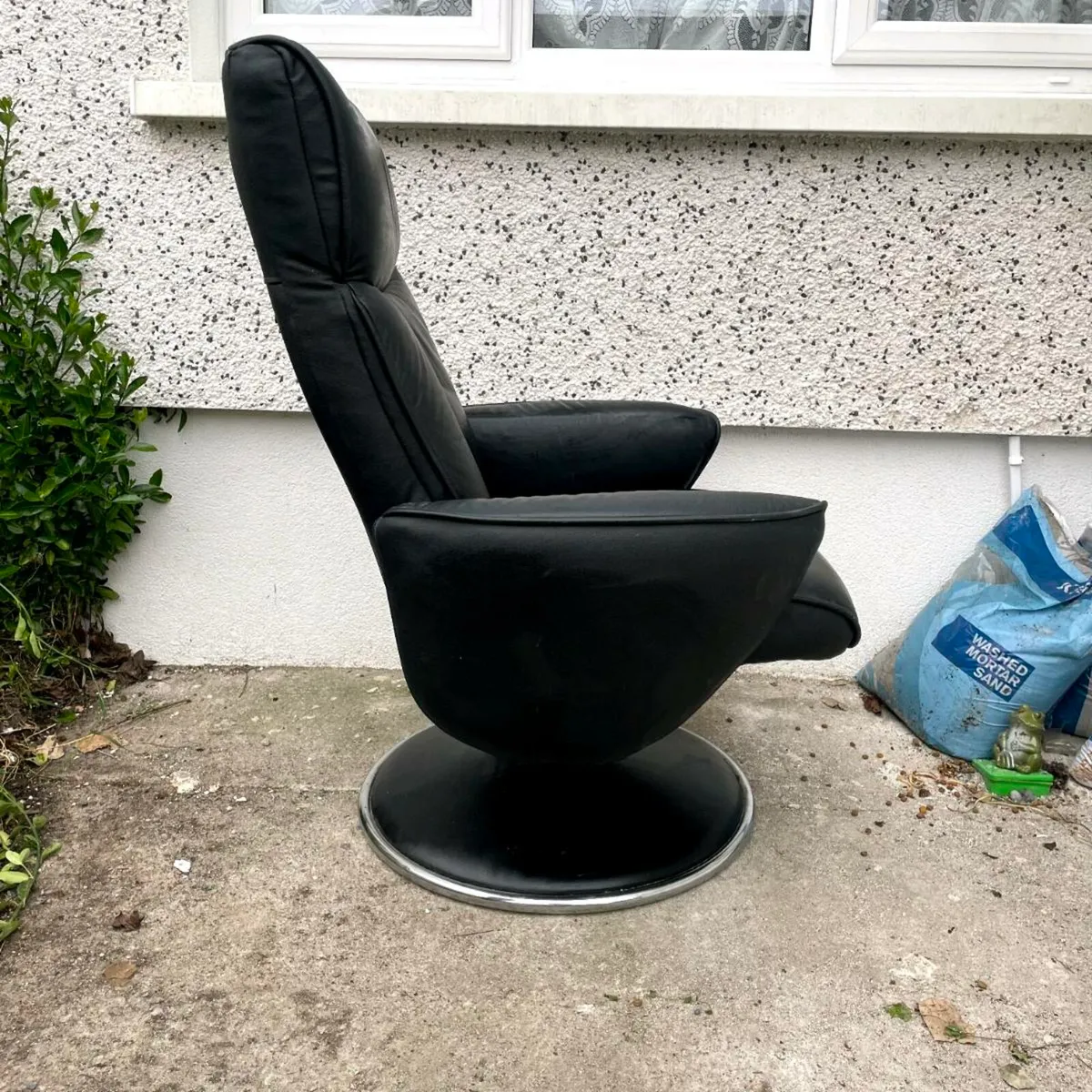 Abby Recliner Chair - Image 2