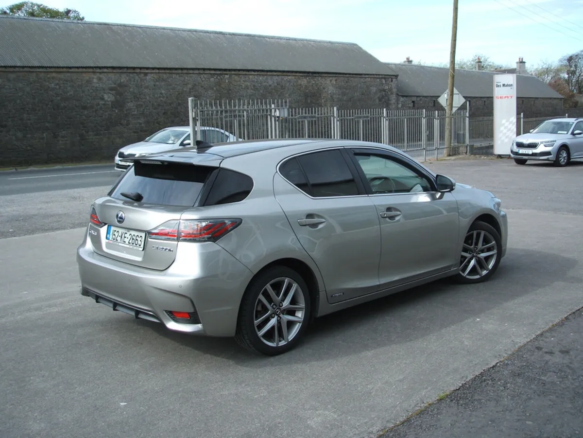 Lexus CT CT 200H ADVANCE PLUS CVT 5DR A AUTO 1.8AD - Image 4